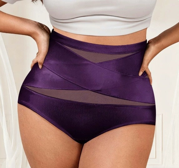 High-waisted tummy-control women?s panties